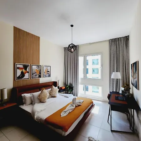 Lovely 1-Bedroom Apartment In The Heart Of Dubai Marina Exterior photo